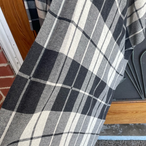 Light Weight Poncho Style Wrap in Shades of Gray Plaid - Picture 9 of 14